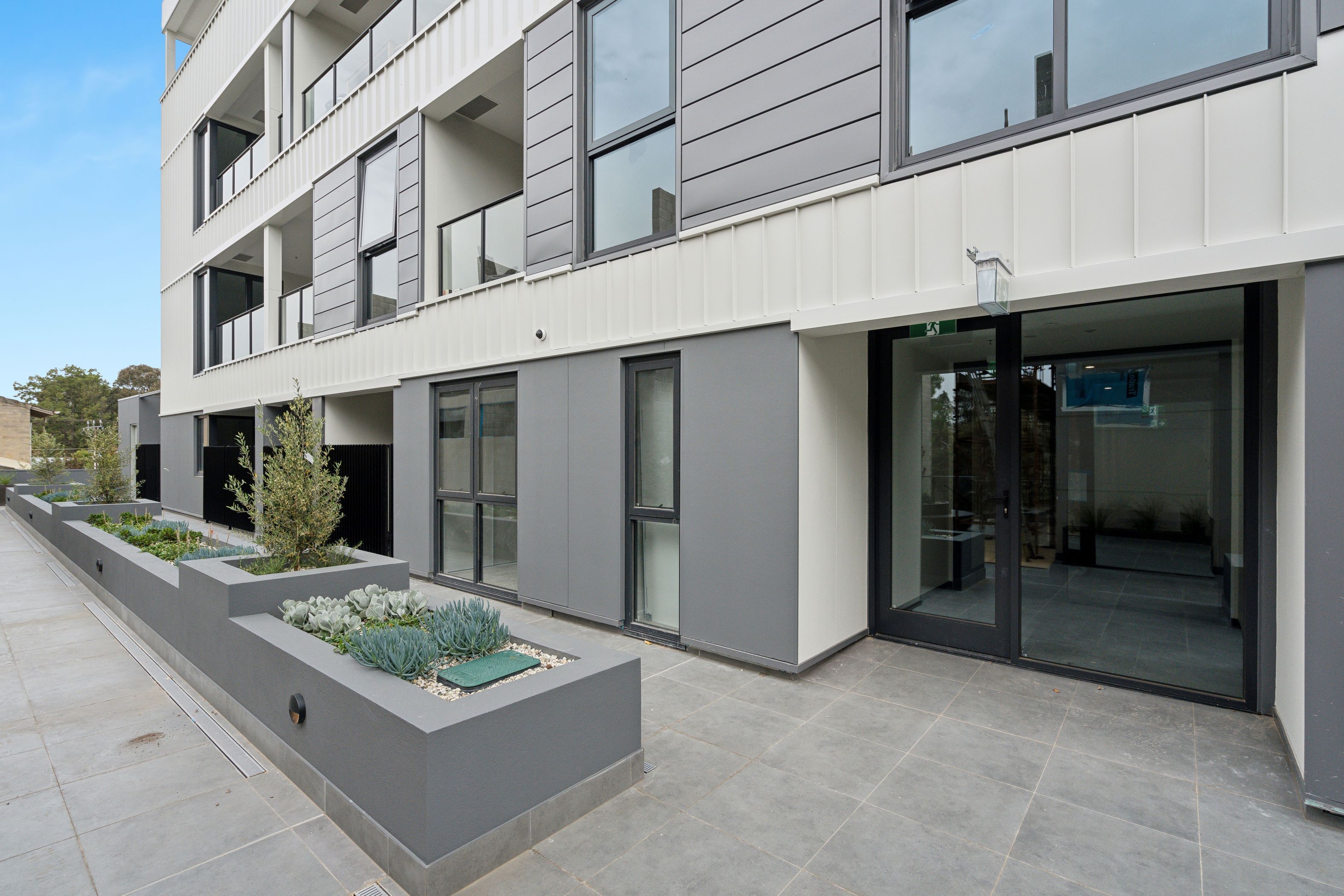HACKNEY - HPS/FA SDA APARTMENTS AVAILABLE NOW — Home image 22