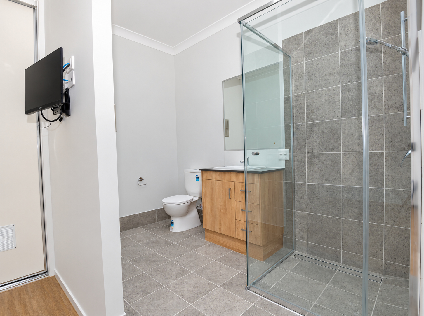 4 Arc Boulevard, Victoria Point QLD 4165