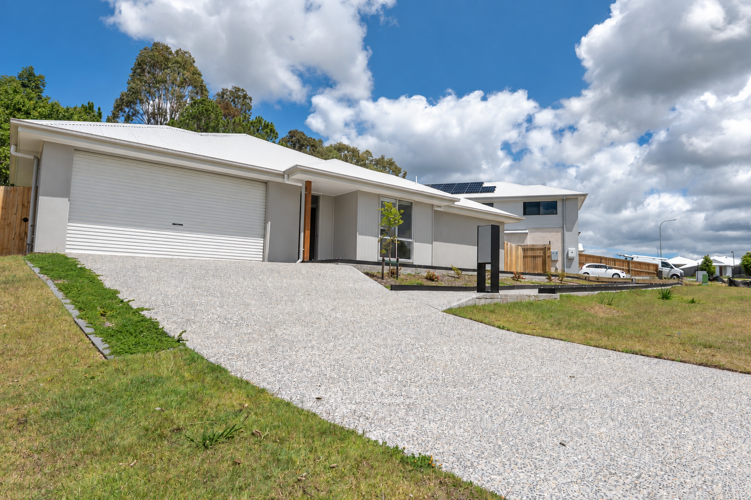 4 Arc Boulevard, Victoria Point QLD 4165