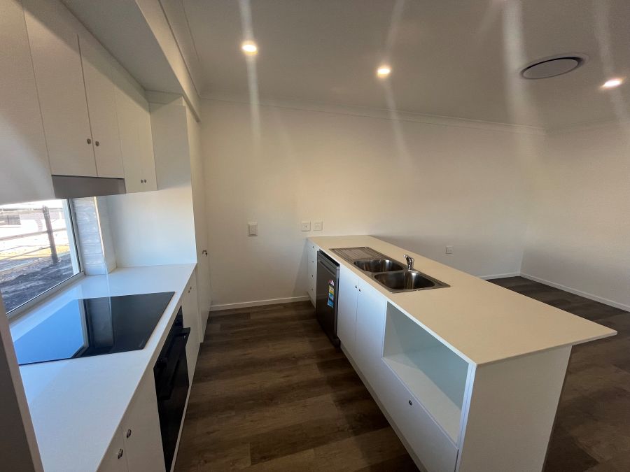 BRAND NEW Robust home + OOA in Maryborough — Home image 4