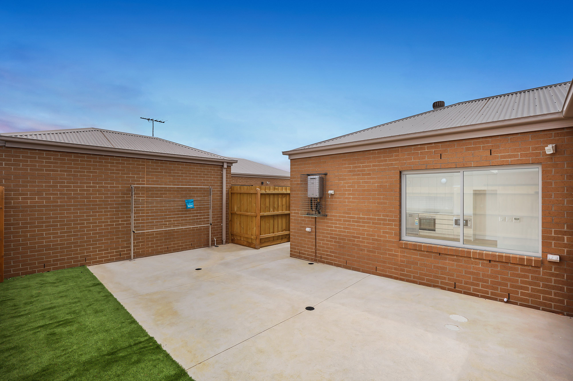 One-bedroom robust villa in Melton - just minutes to High Street! — Home image 7