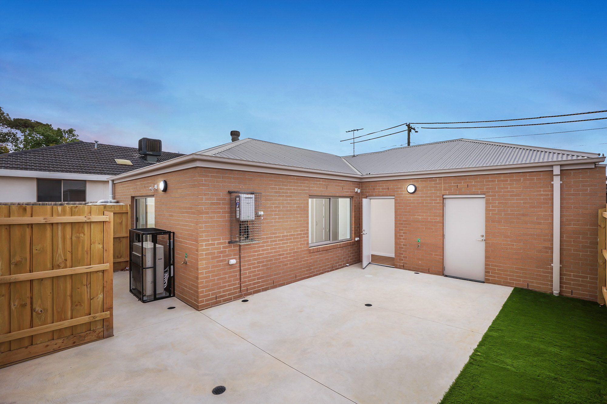 One-bedroom robust villa in Melton - just minutes to High Street! — Home image 10