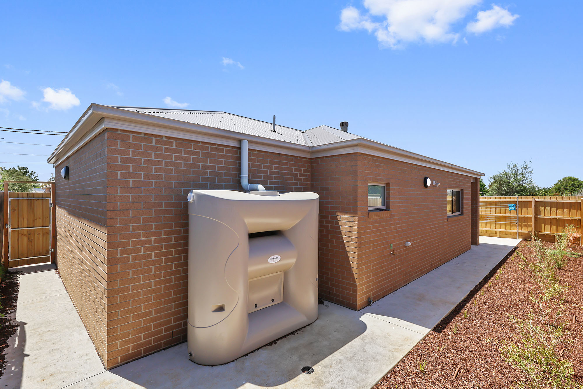 One-bedroom robust villa in Melton - just minutes to High Street! — Home image 13