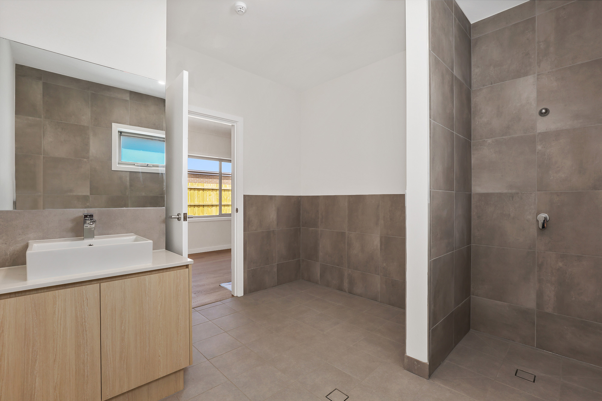 One-bedroom robust villa in Melton - just minutes to High Street! — Home image 15