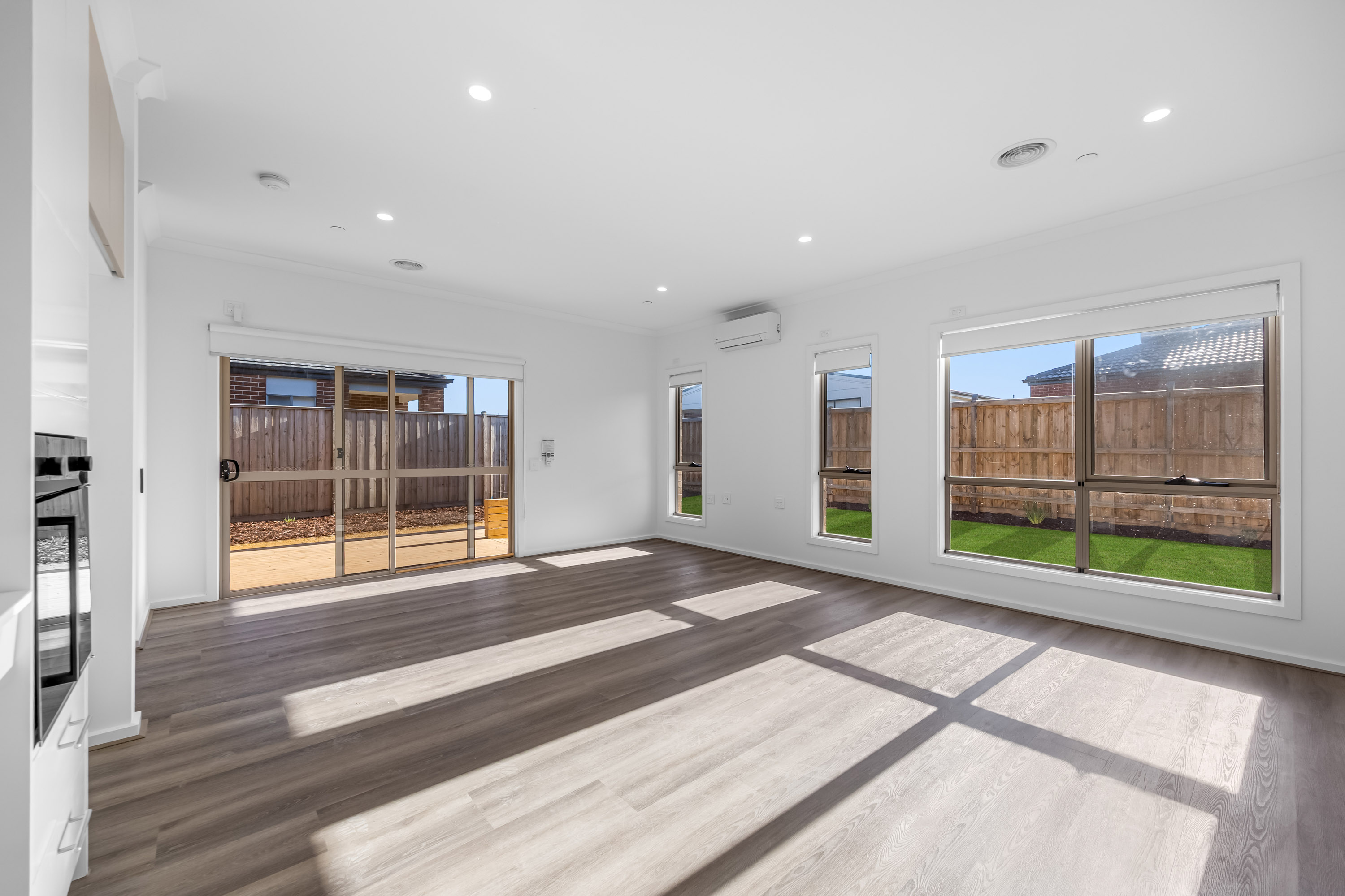 Bonshaw 106 - Ballarat High Physical Support 2 residents — Home image 2