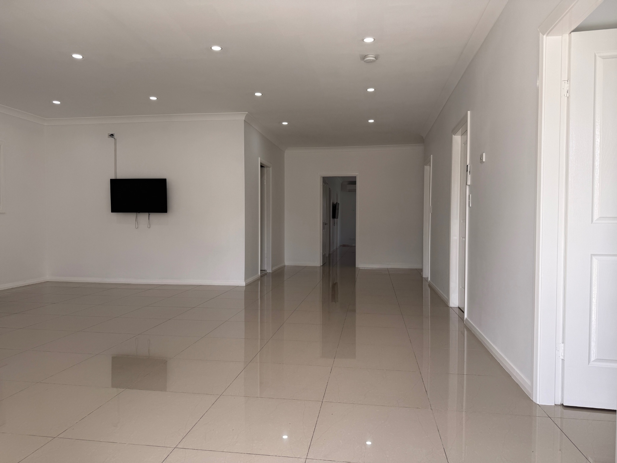 SPACIOUS SIL PROPERTY IN THE HEART OF CABRAMATTA — Home image 5