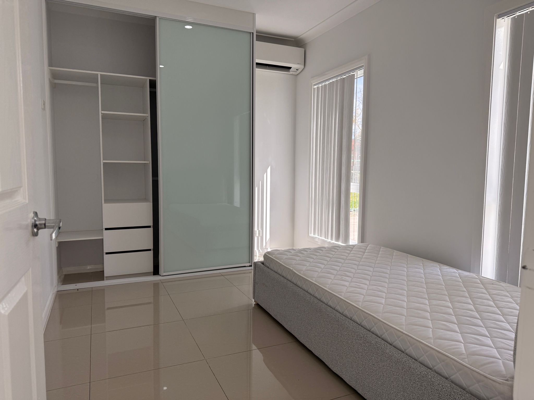 SPACIOUS SIL PROPERTY IN THE HEART OF CABRAMATTA — Home image 7