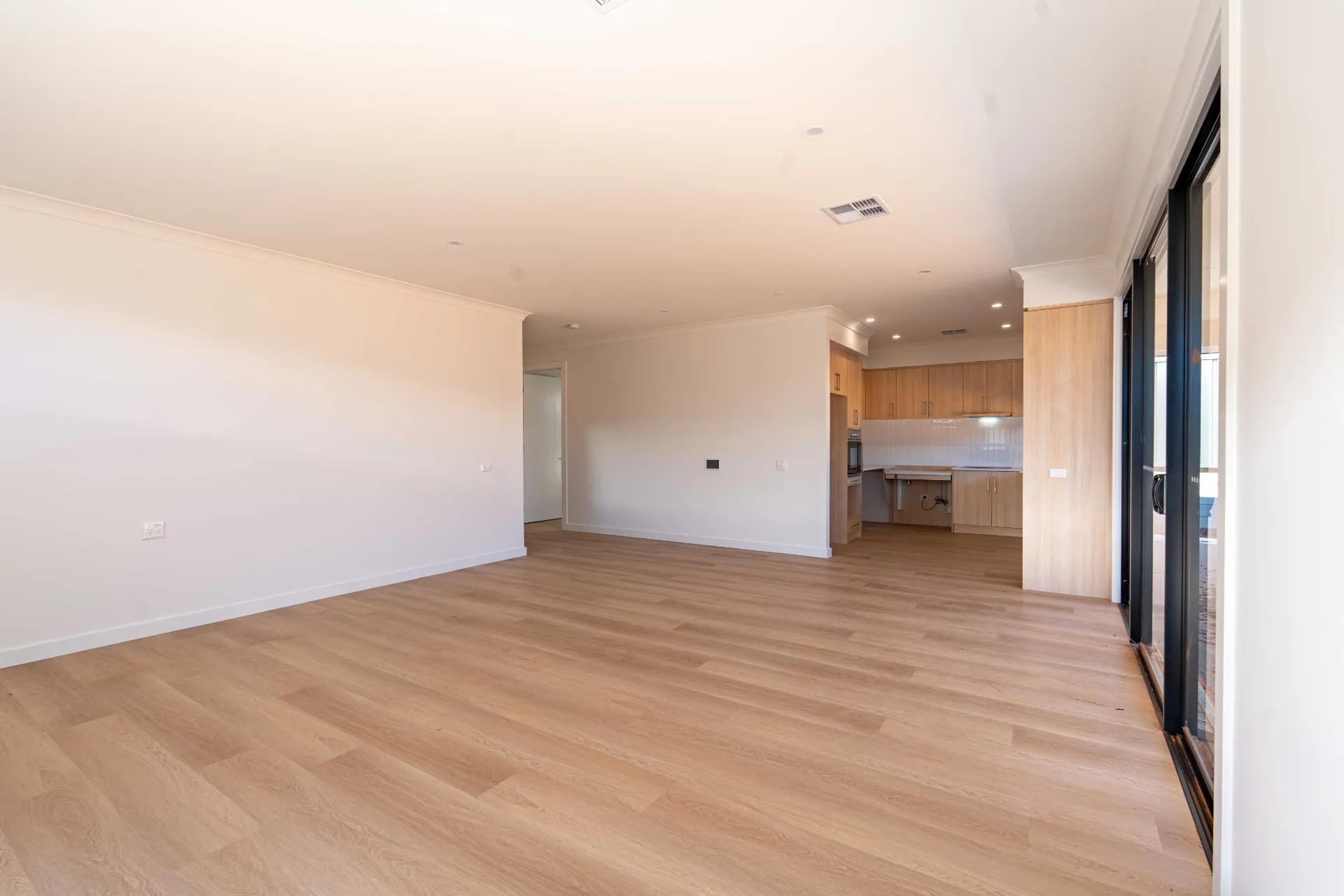 P 107 - Eime — Home image 8