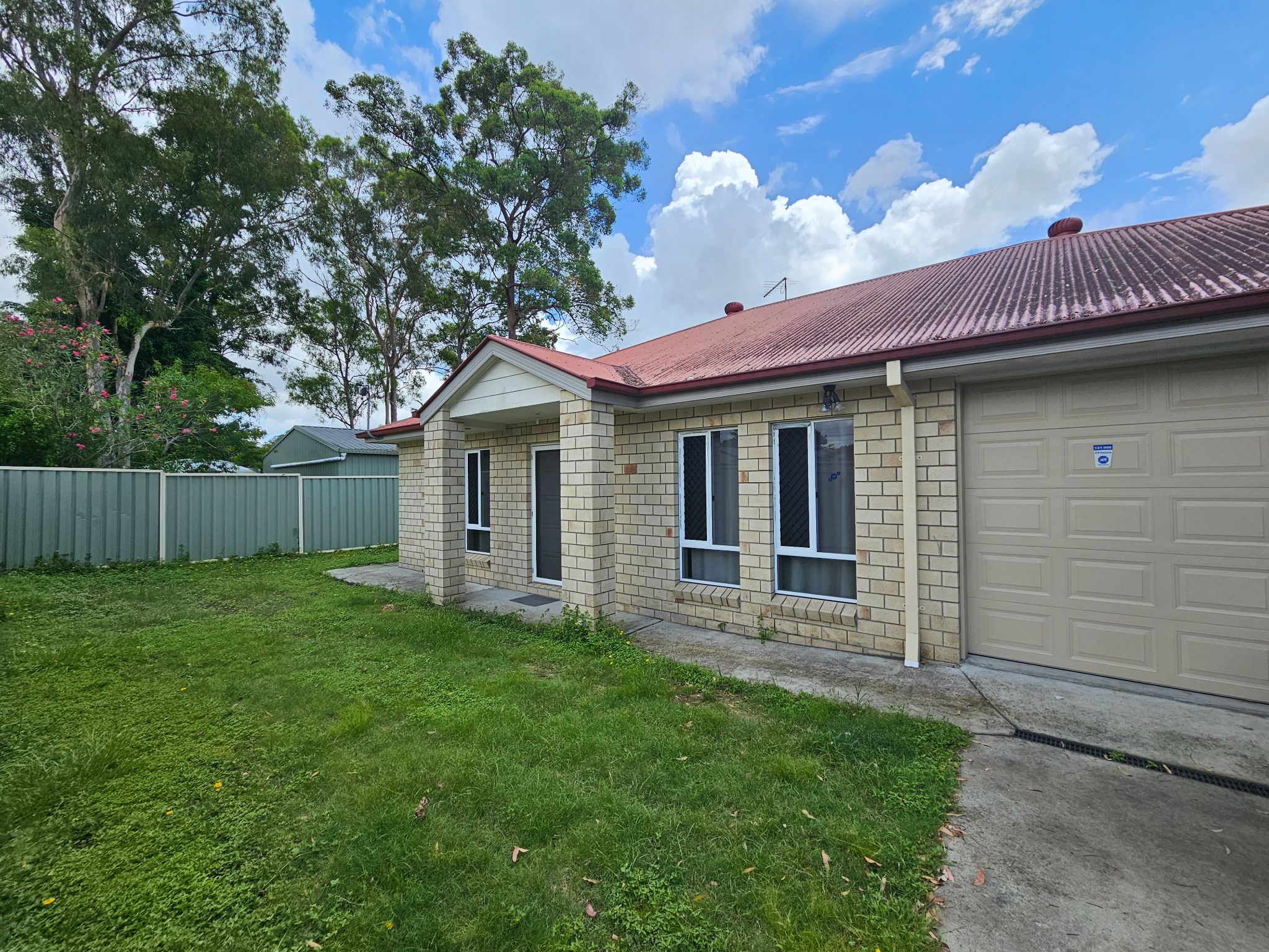 Danny Met Sally SIL Home Marsden — Home image 3