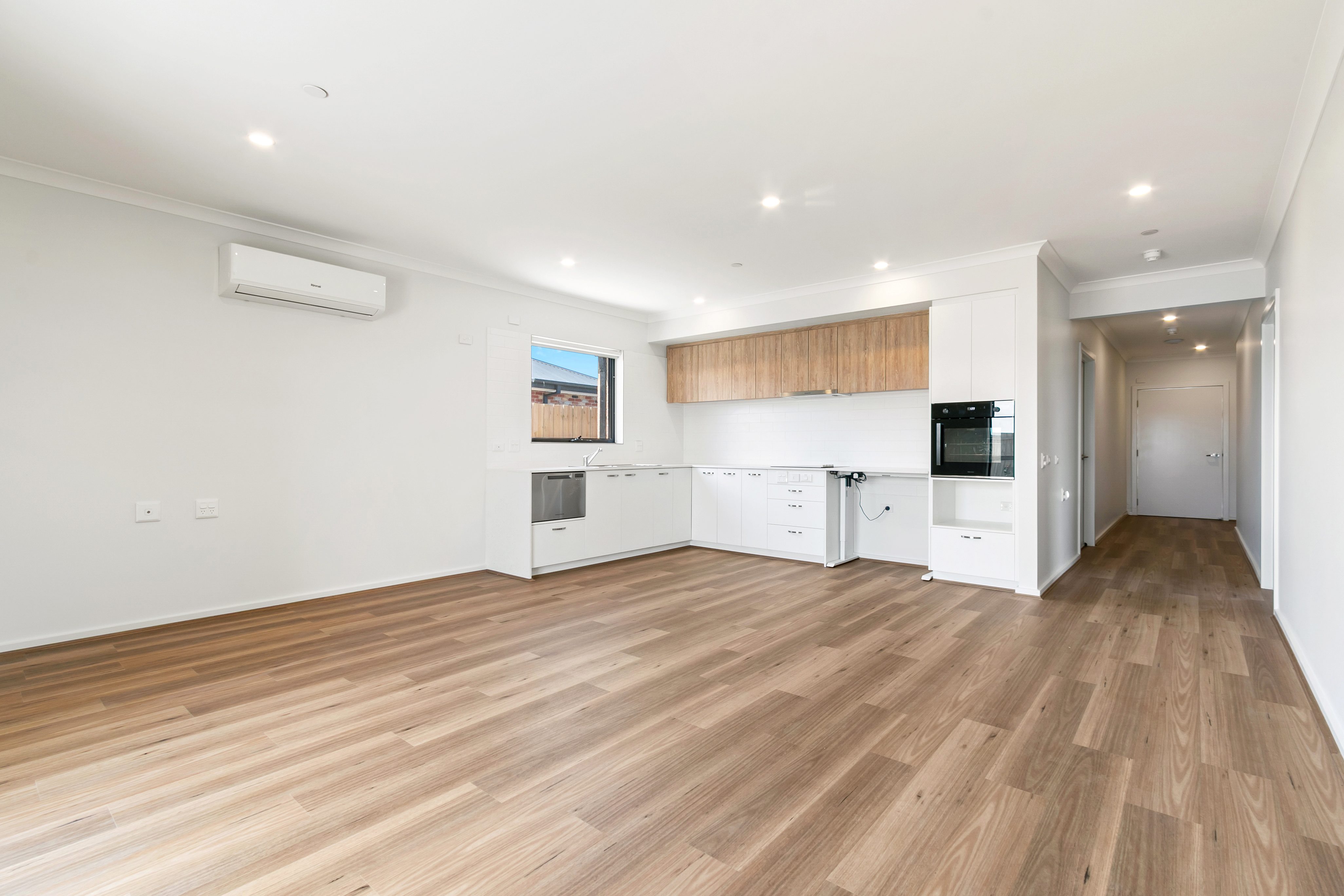 High Physical Support SDA Home Traralgon VIC — Home image 2