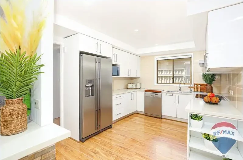 Female Only SIL Home in St Marys — Home image 3