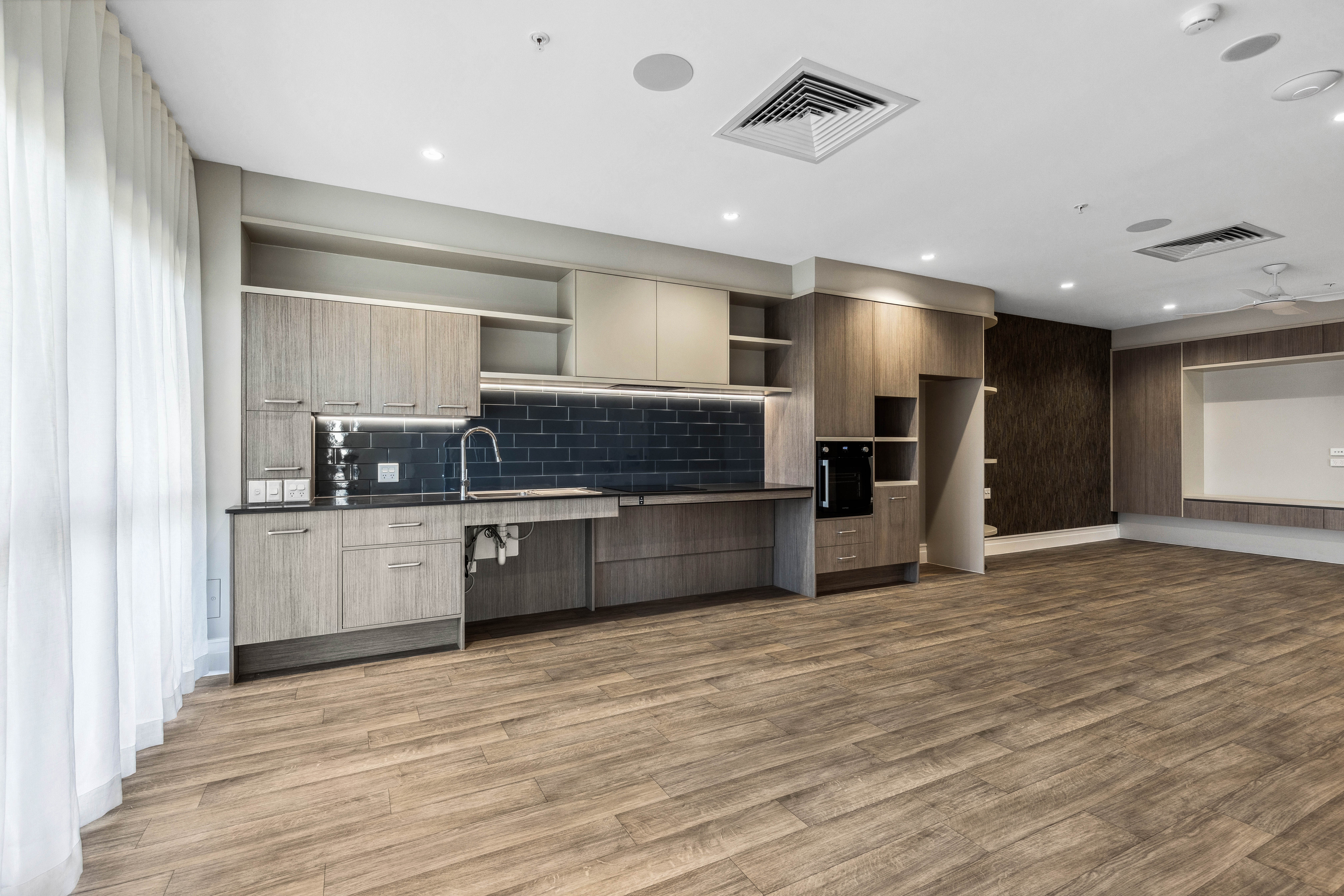 Exceptional HPS Apartments, A Cut Above the Rest! — Home image 8