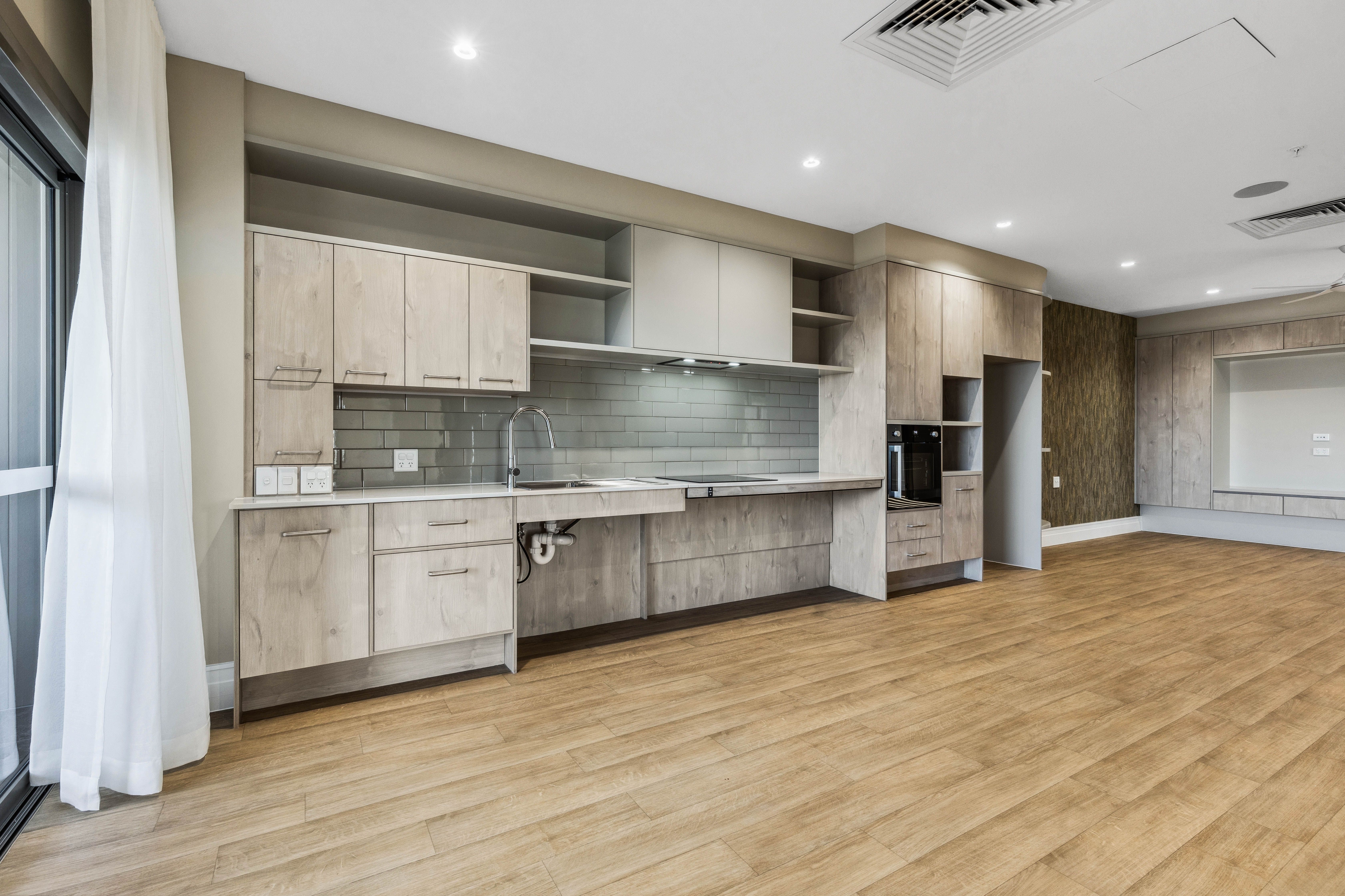 Exceptional HPS Apartments, A Cut Above the Rest! — Home image 13