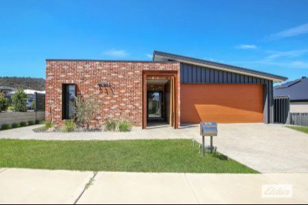 Accessible 4-Bedroom Home – Perfect for Comfortable, Independent Living — Home image 2