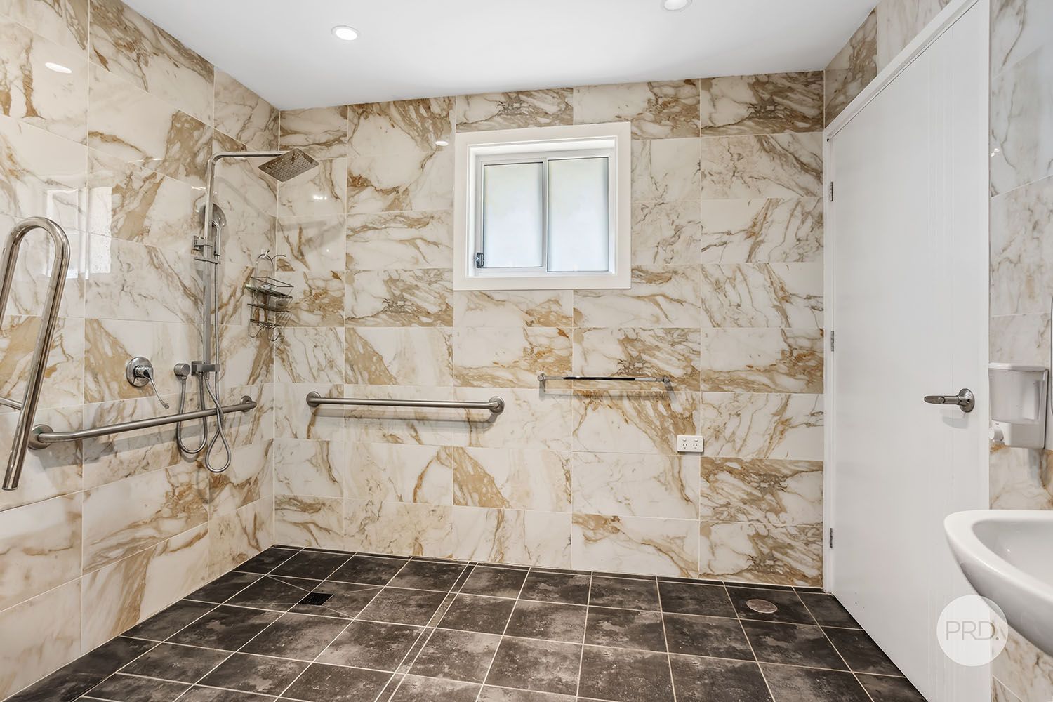 Wheelchair Accessible SIL Home in  Lugarno — Home image 4