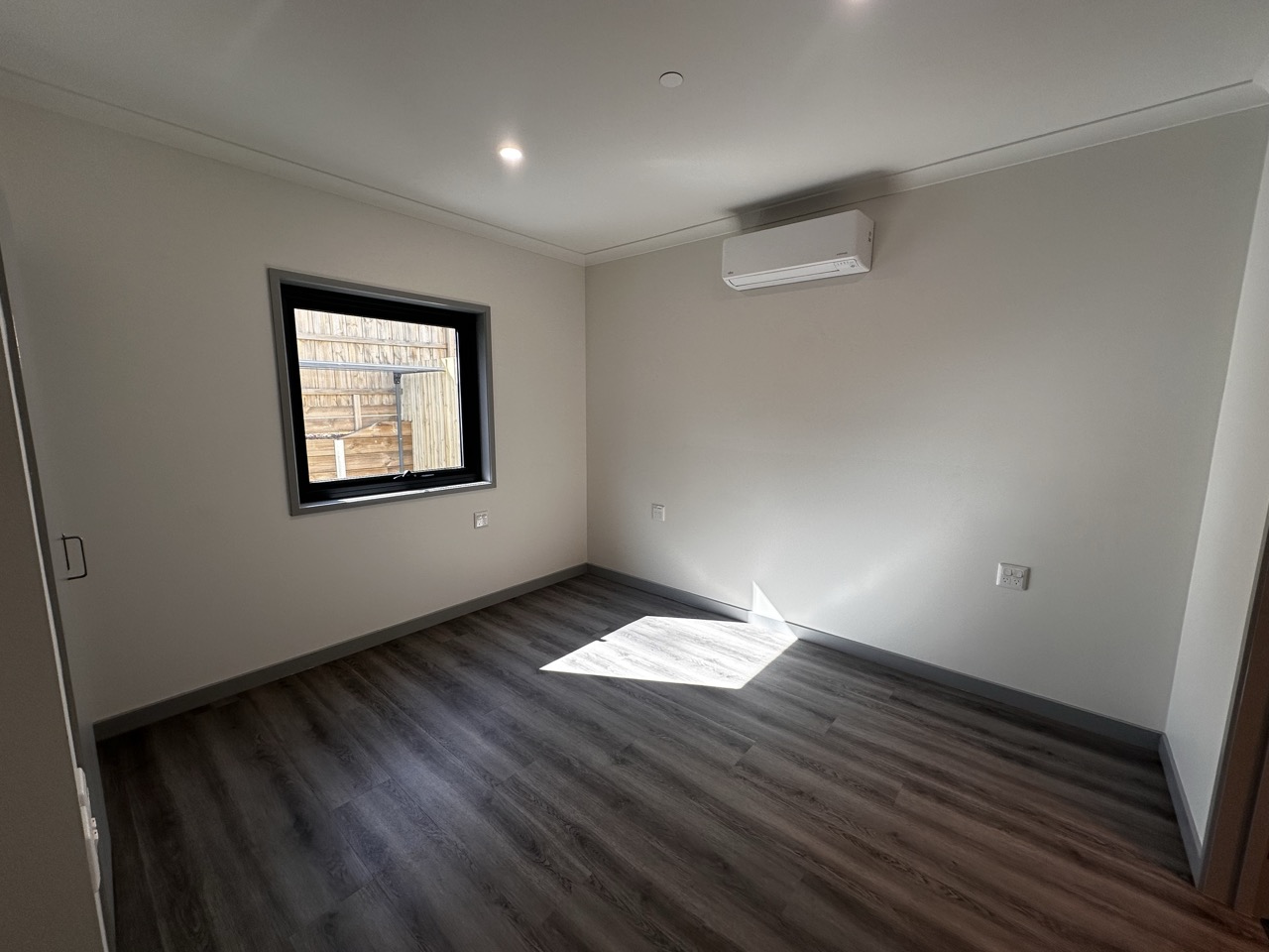 New 1 Resident Villa - SDA Robust — Home image 5