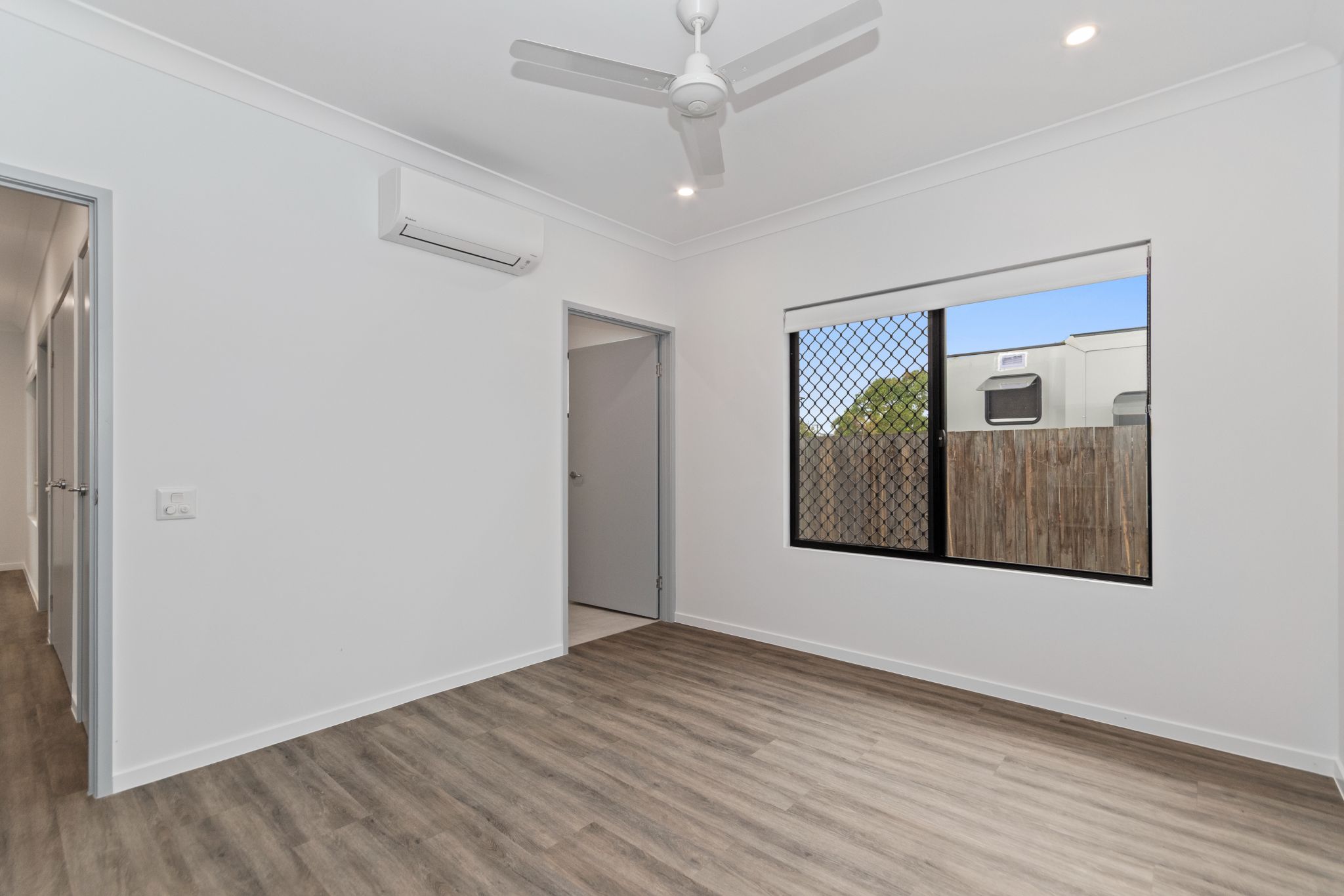 1 HPS + OOA Duplex Villa, in Gulliver QLD — Home image 5