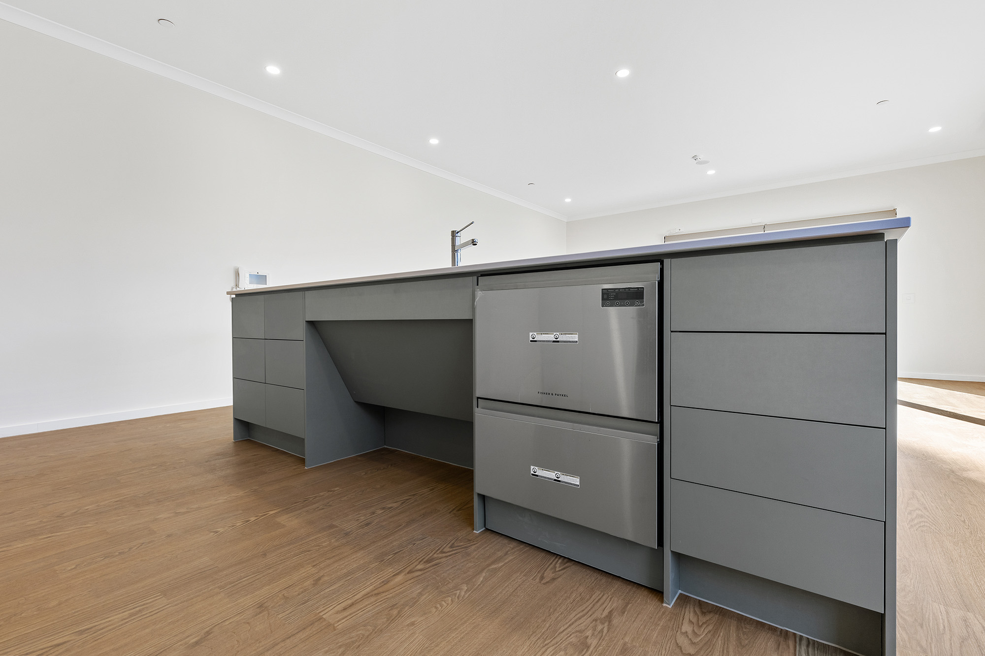 2 Bed High Physical Support House Just Moments From Chelsea Beach! — Home image 15