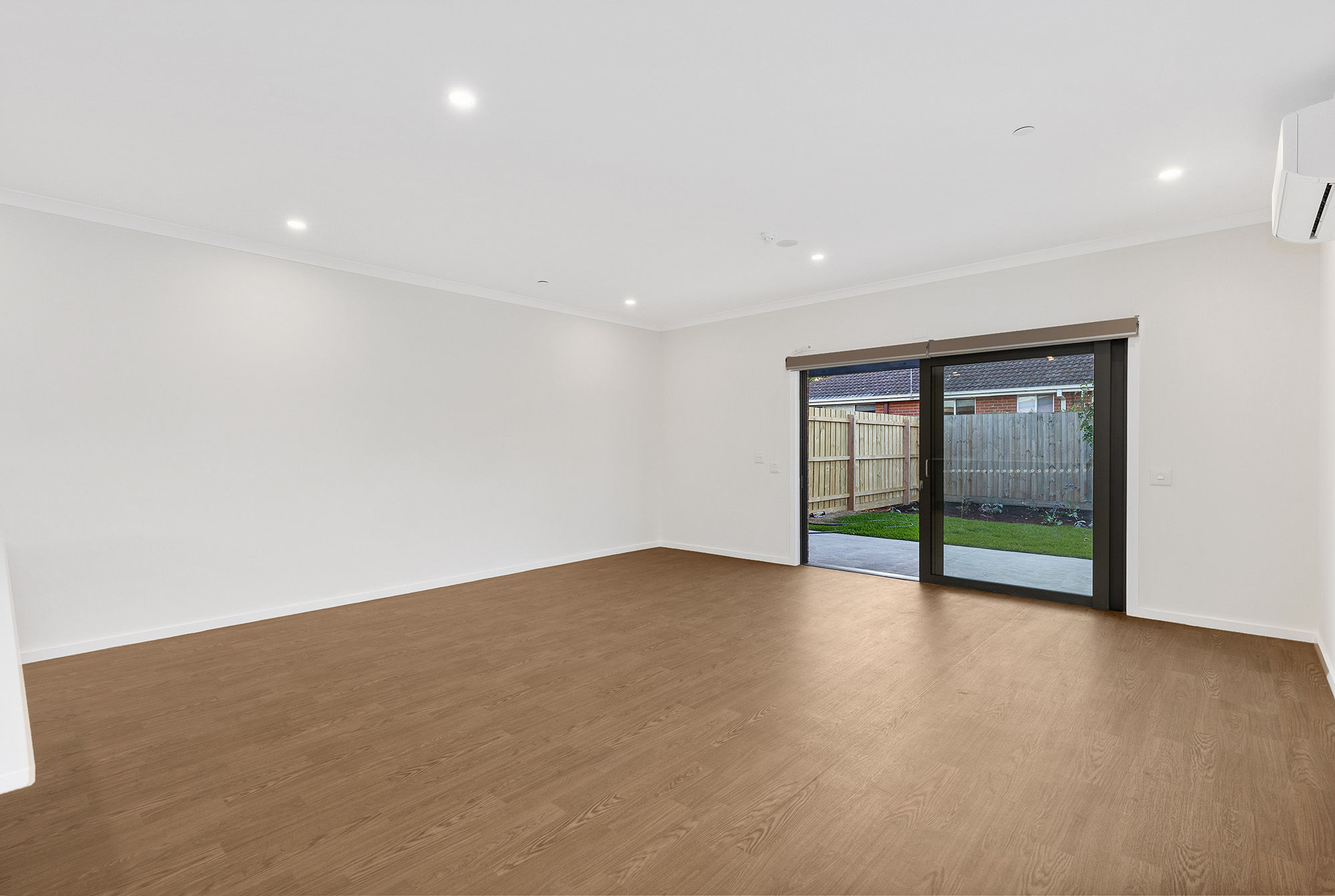 2 Bed High Physical Support House Just Moments From Chelsea Beach! — Home image 21