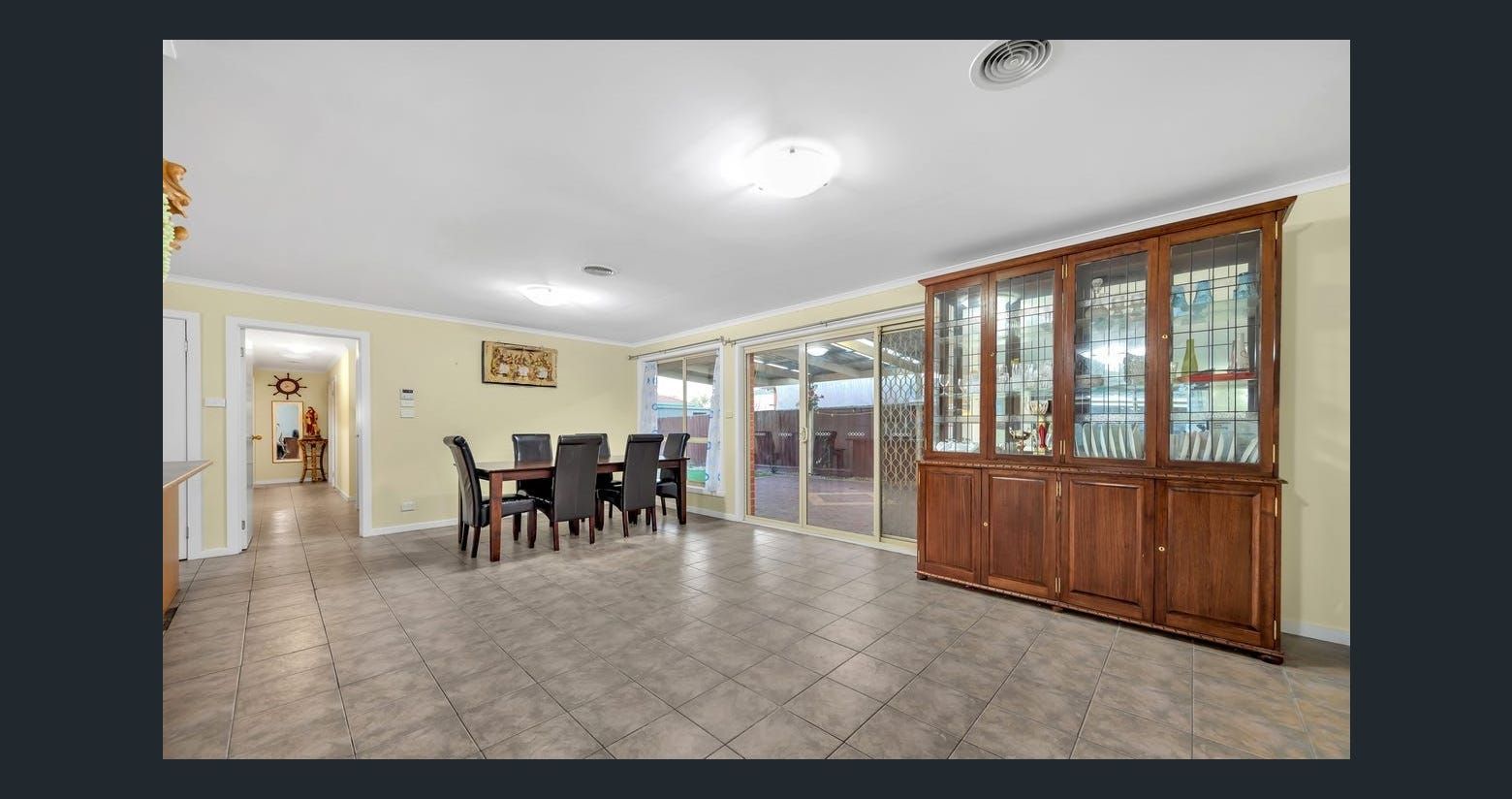 📍 Roxburgh Park (SIL) 🛌 3 🛀 1 🚘 2 | 3 Vacancies — Home image 5