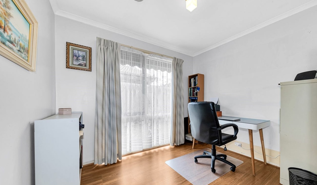 1 Bedroom Available in Hampton Park — Home image 6