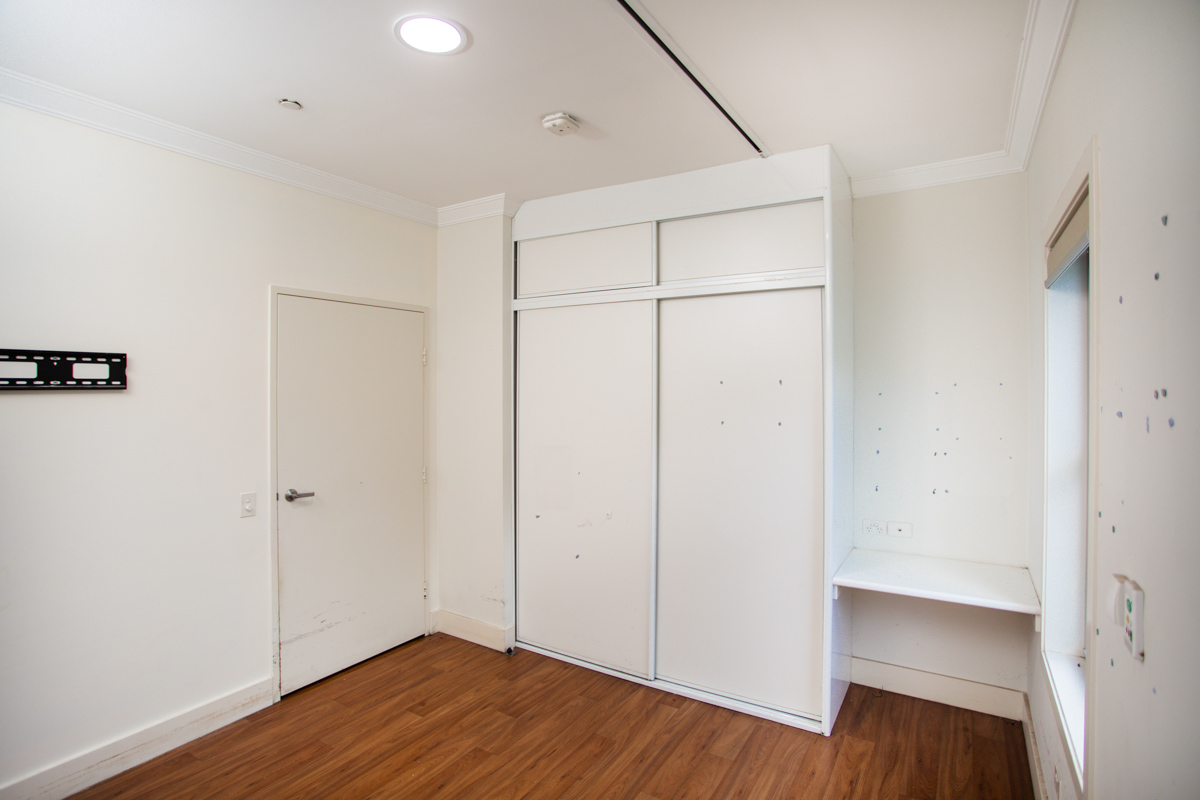 Lovely purpose-built property set in a leafy, residential area in North Ryde — Home image 7