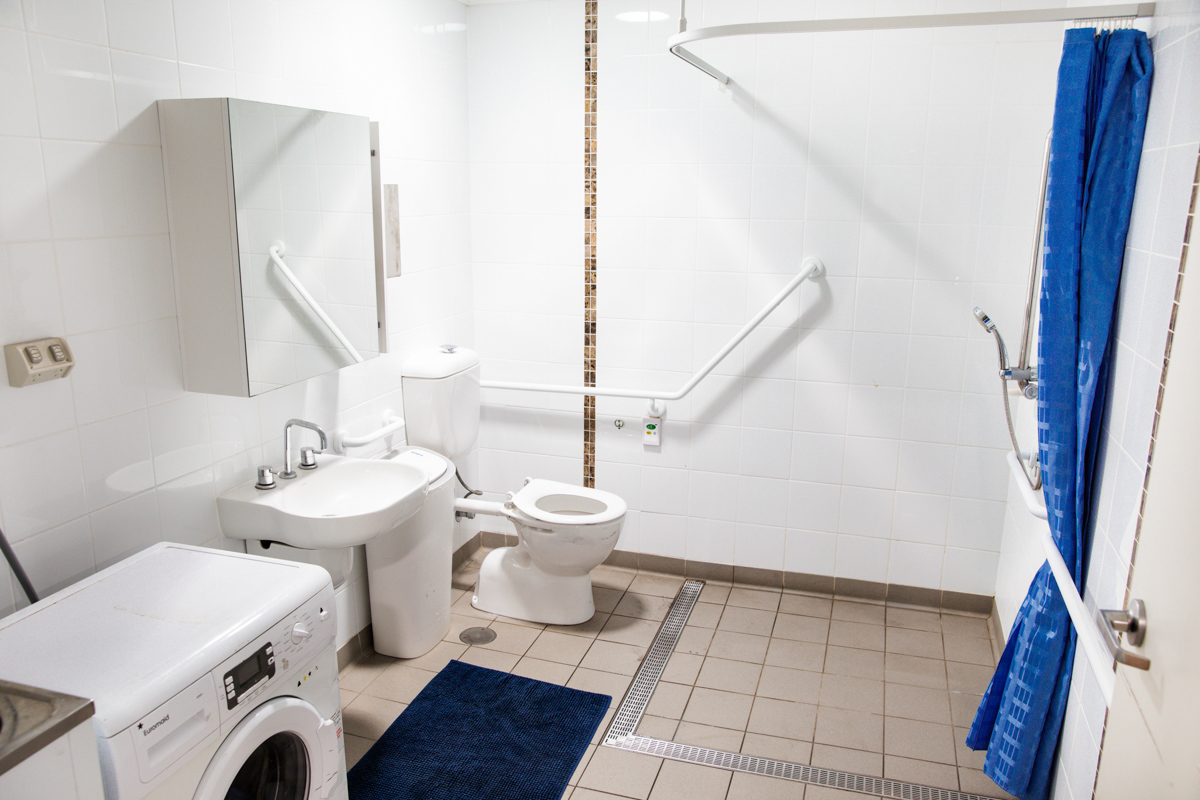 Lovely purpose-built property set in a leafy, residential area in North Ryde — Home image 54