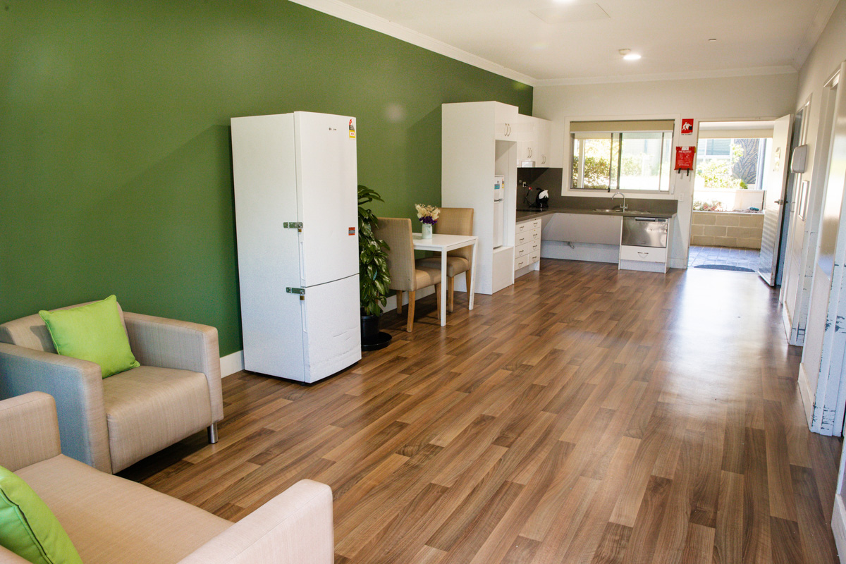 Lovely purpose-built property set in a leafy, residential area in North Ryde — Home image 57