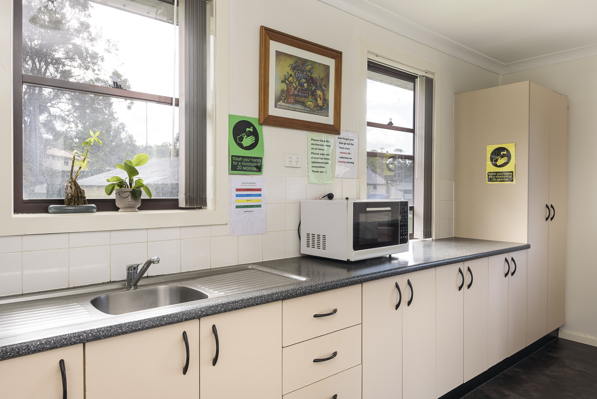 Cozy, light-filled house in Windale, Lake Macquarie — Home image 6