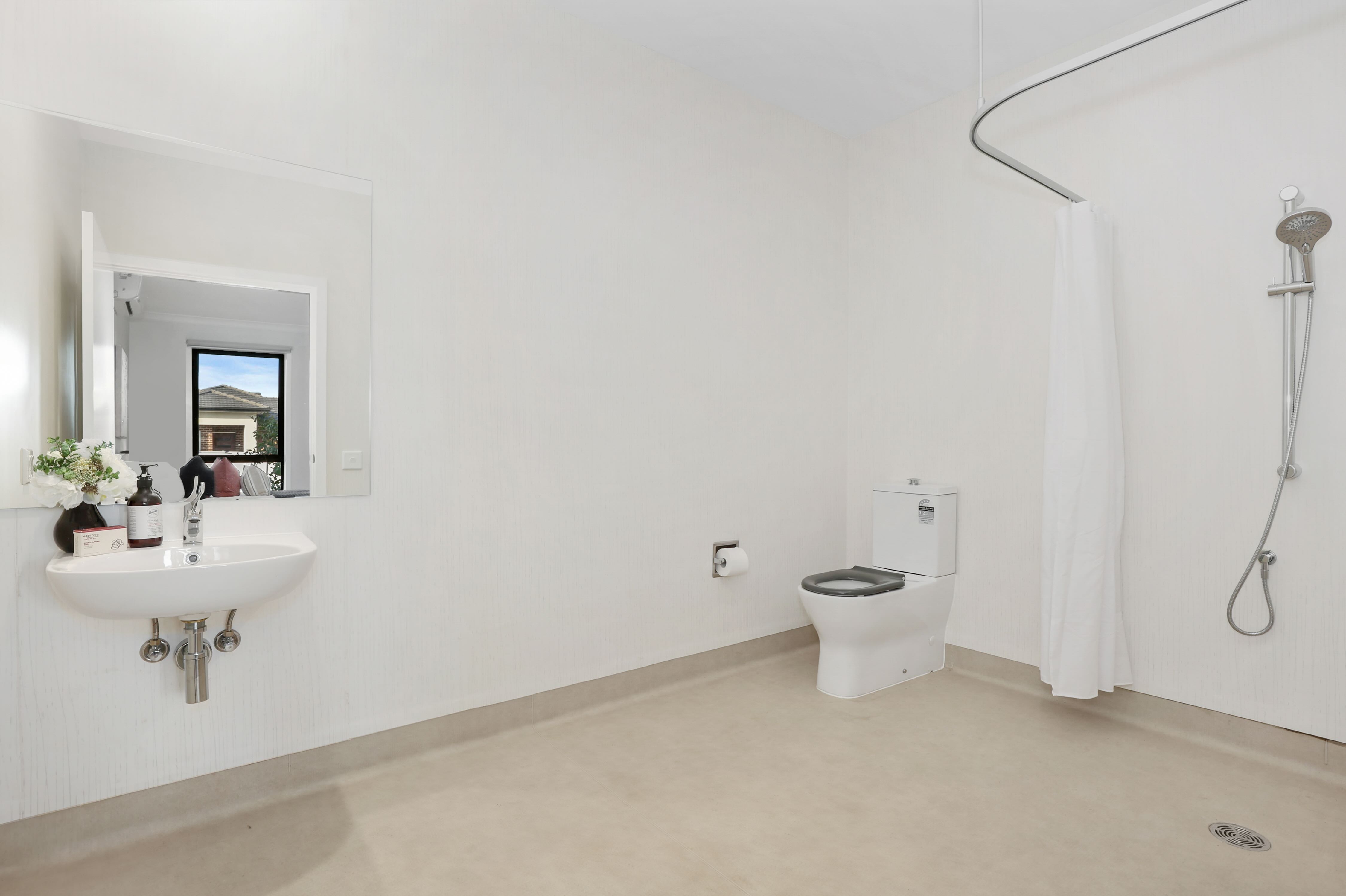 Brand new home in Cranbourne East — Home image 4