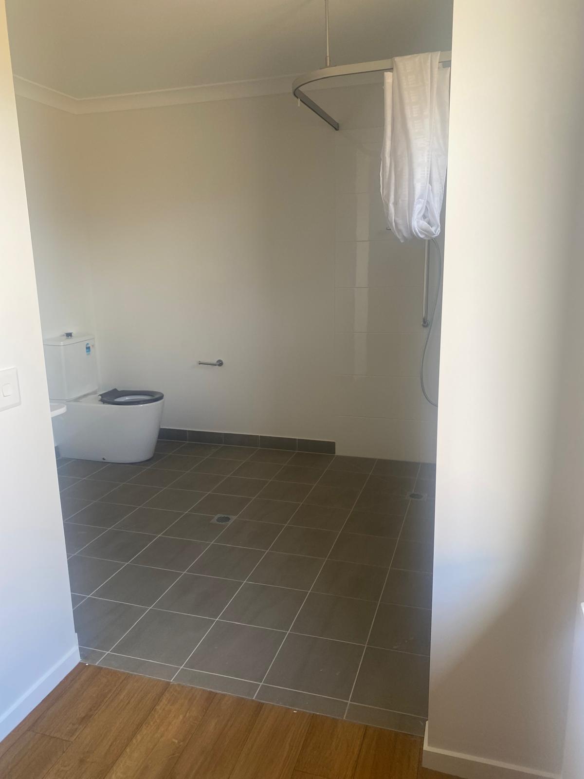 BE THE FIRST TENANT: Brand New 2 Res + OOA Home — Home image 2