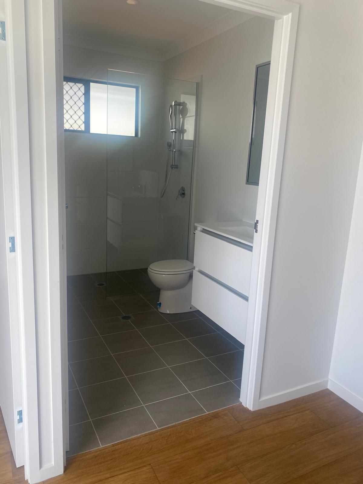 BE THE FIRST TENANT: Brand New 2 Res + OOA Home — Home image 5