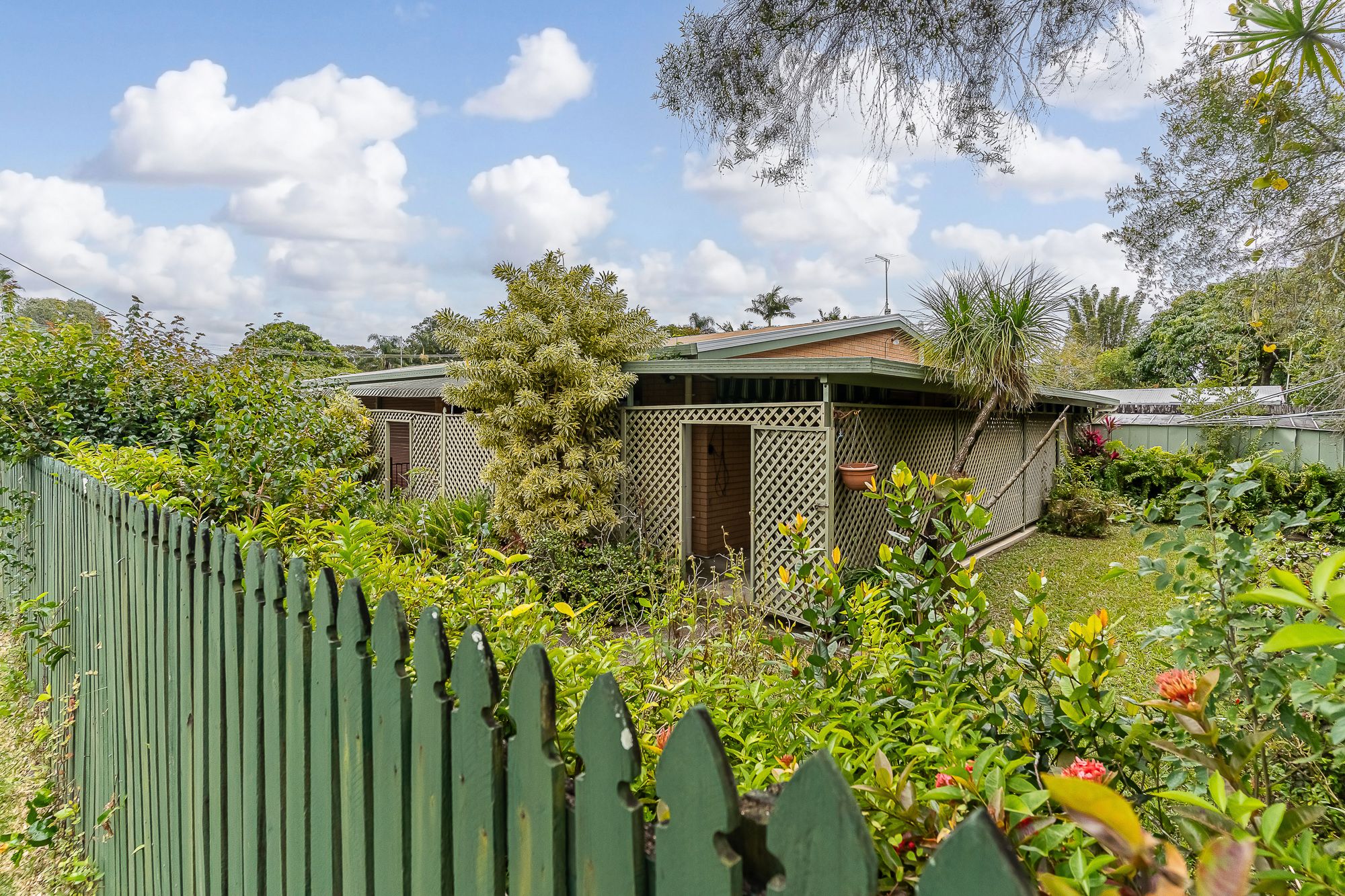 Delightful Two (2) Bedder Duplex, Hayes Street, Caboolture QLD — Home image 7