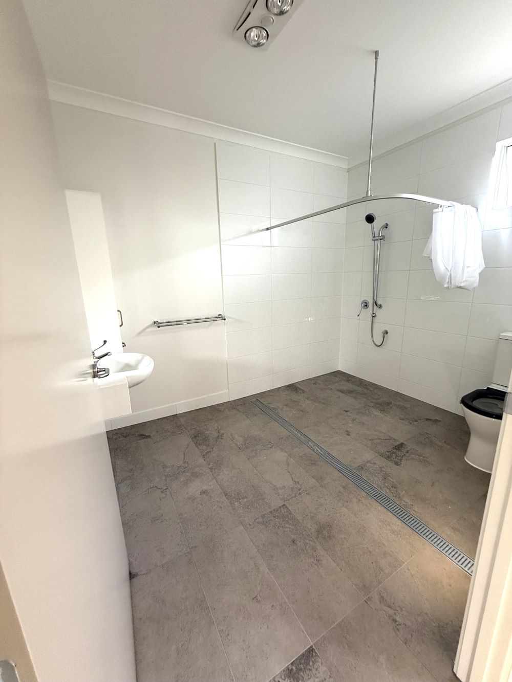 3 Bedroom home with OOA in Sunnybank Hills, Queensland — Home image 5
