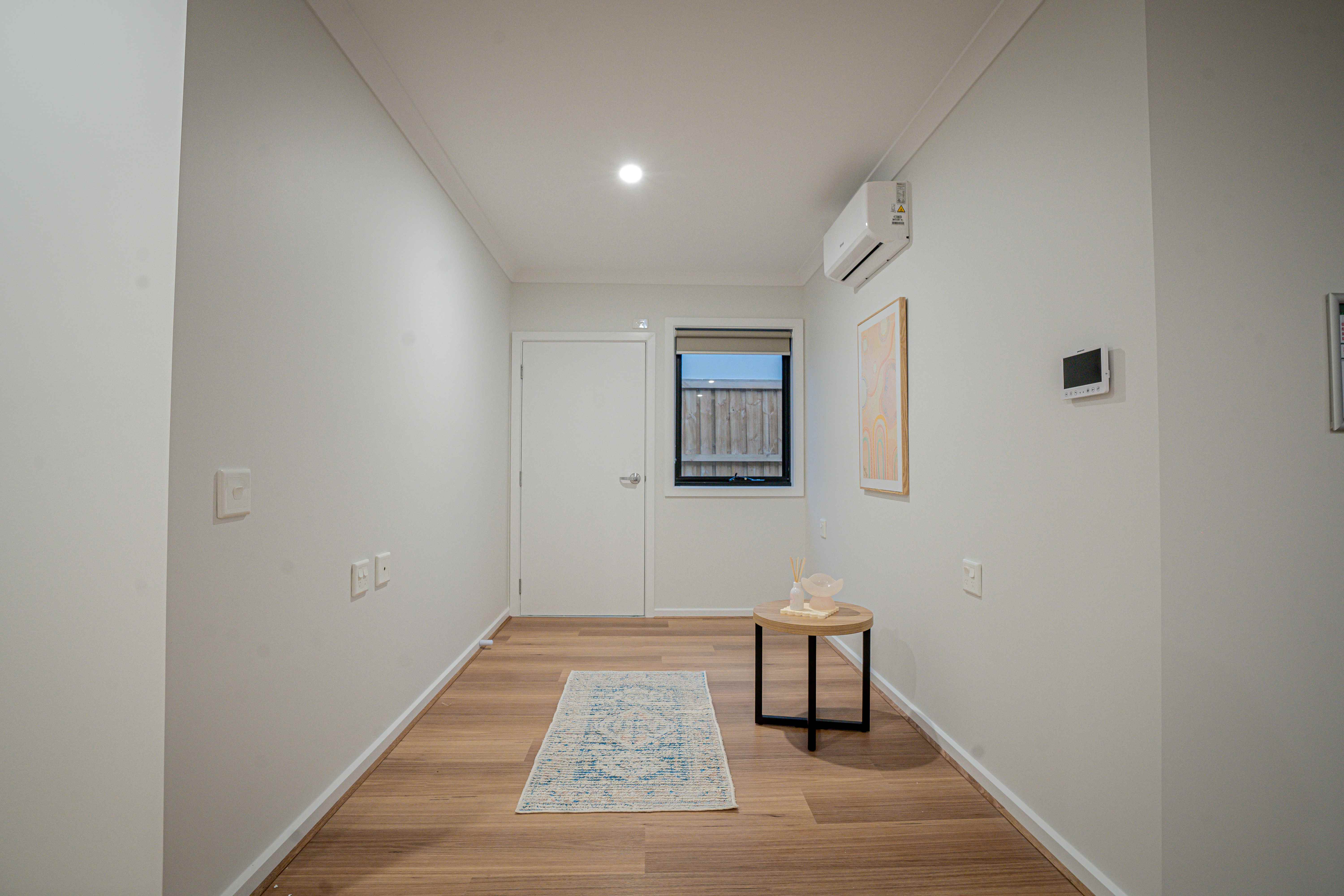 Luxury Living with Full Accessibility - 1 vacancy — Home image 2