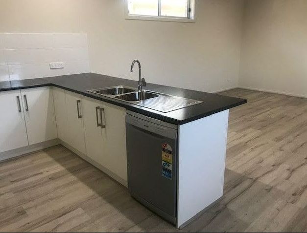 Modern New Build 4-Bedroom SIL Home in Woodville — Home image 8