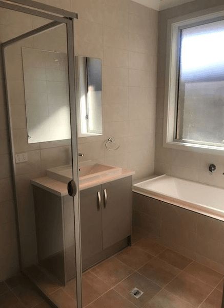 Modern New Build 4-Bedroom SIL Home in Woodville — Home image 12