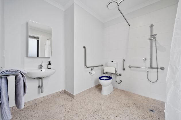 Beautiful Accessible SIL in Clyde North - TAC / NDIS / NIISQ & DFFH — Home image 2