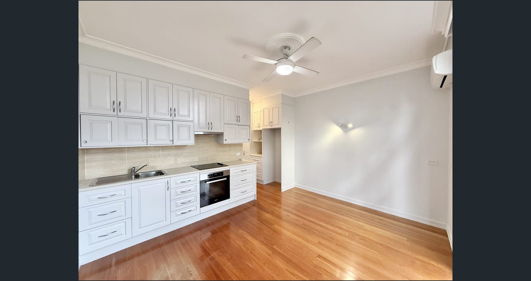Newly Renovated Home in New Lambton Heights — Home image 4