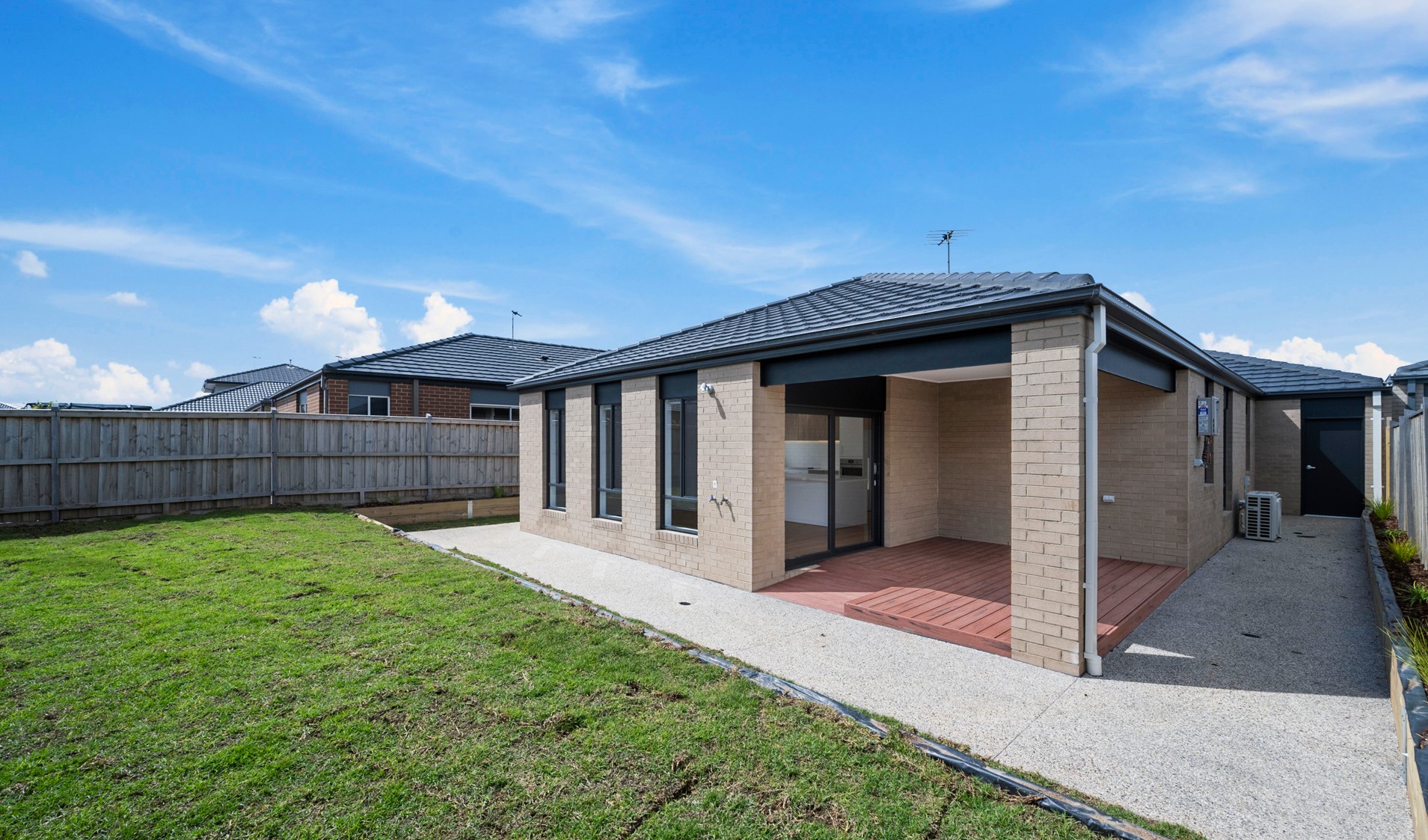 Modern 3-Bedroom Escape – New Build in a Great Location! — Home image 4