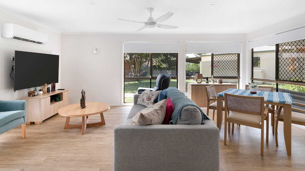 Embrace Coastal Living in Burleigh Heads, Gold Coast — Home image 3