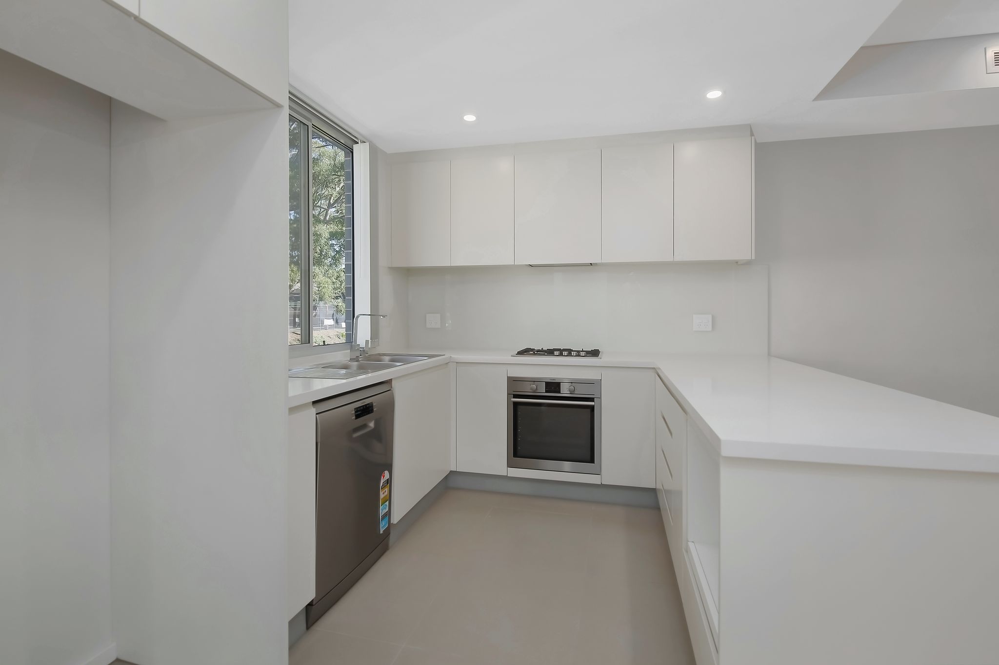 Available now! \n2 bed 2 bath 1 car Security building. \nSDA Improved Liveability — Home image 4