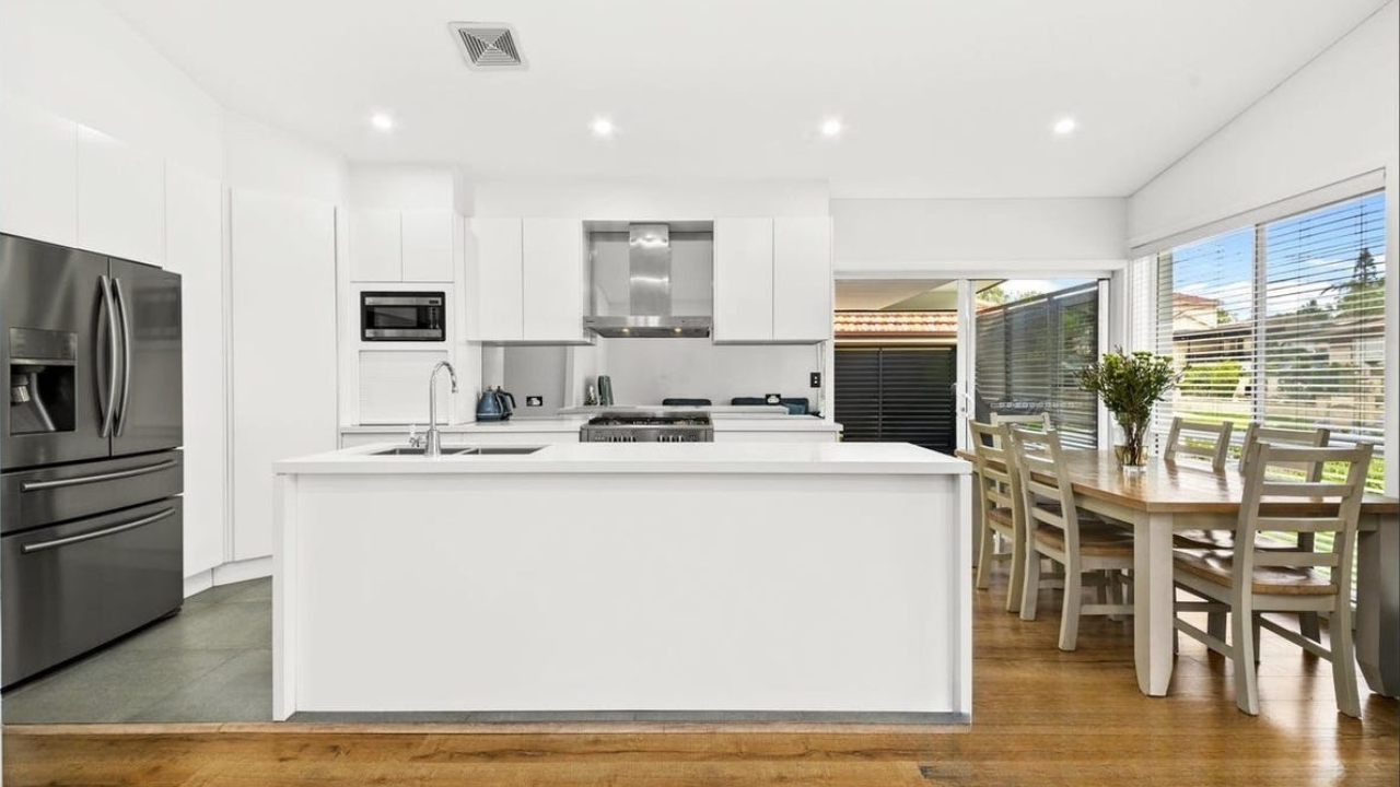 Lough Avenue, Guildford, NSW 2161 — Home image 2