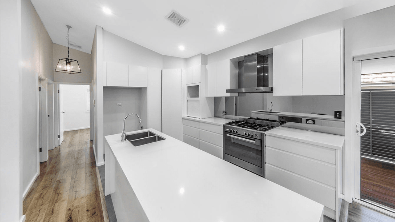Lough Avenue, Guildford, NSW 2161 — Home image 2