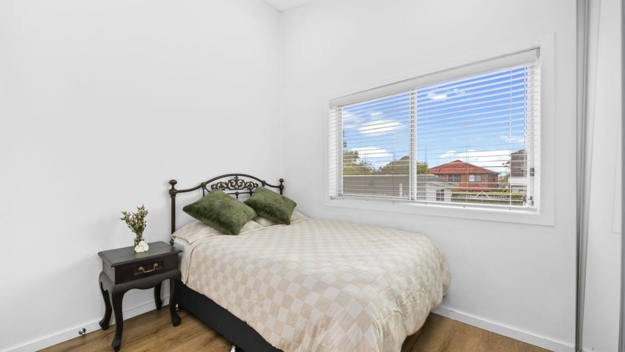 Lough Avenue, Guildford, NSW 2161 — Home image 8