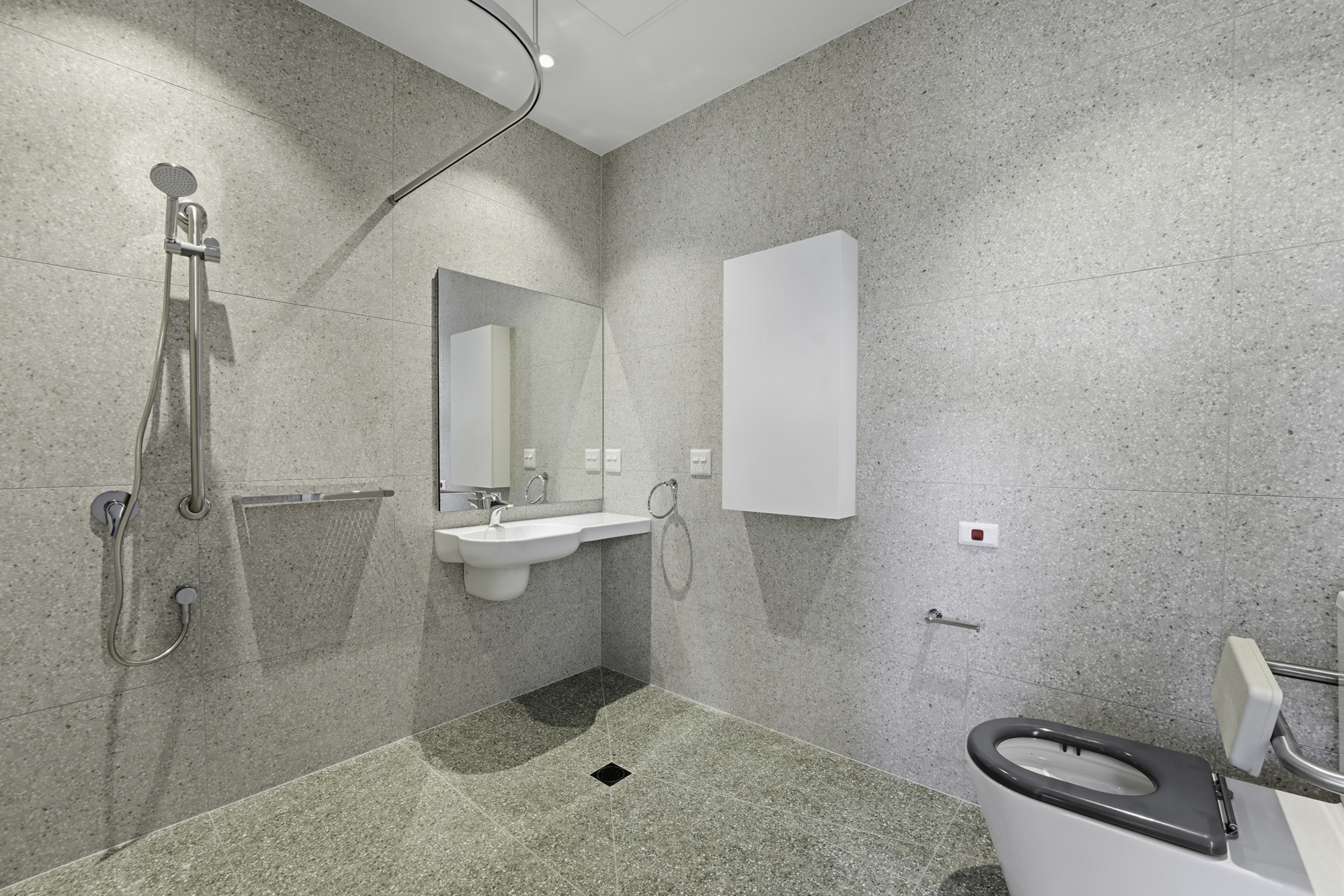 Reservoir — Home image 7