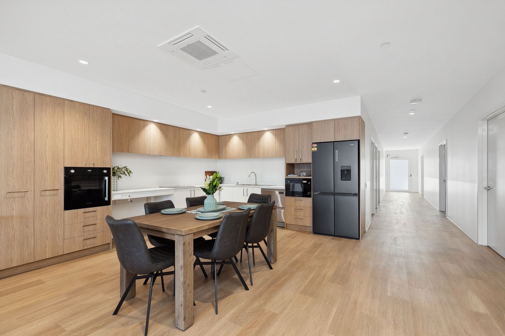 Live Your Best Life in Hamilton Hill — Home image 3