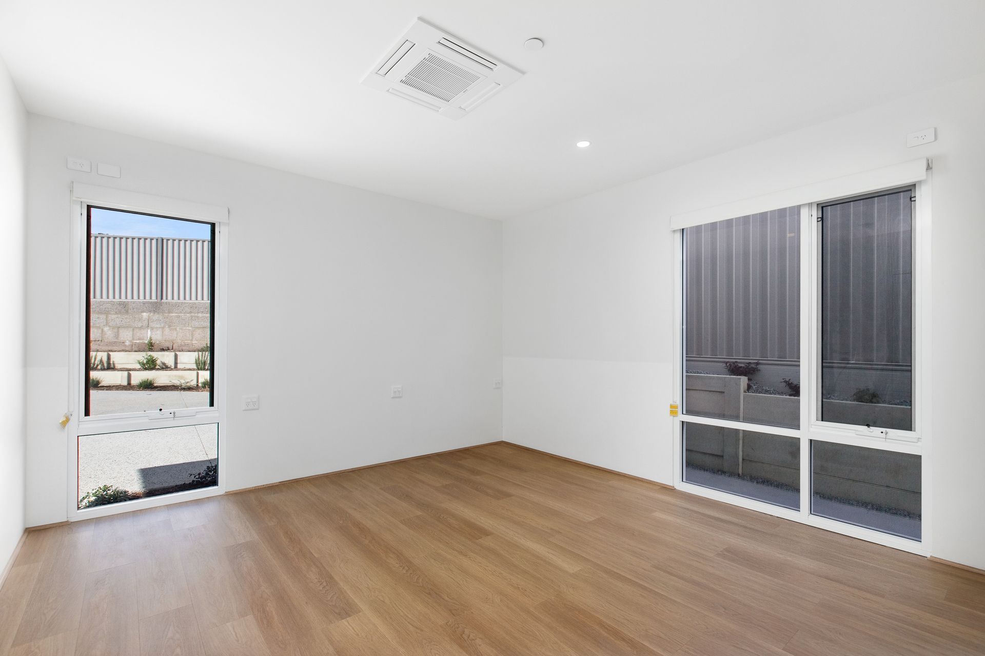 Live Your Best Life in Hamilton Hill — Home image 7