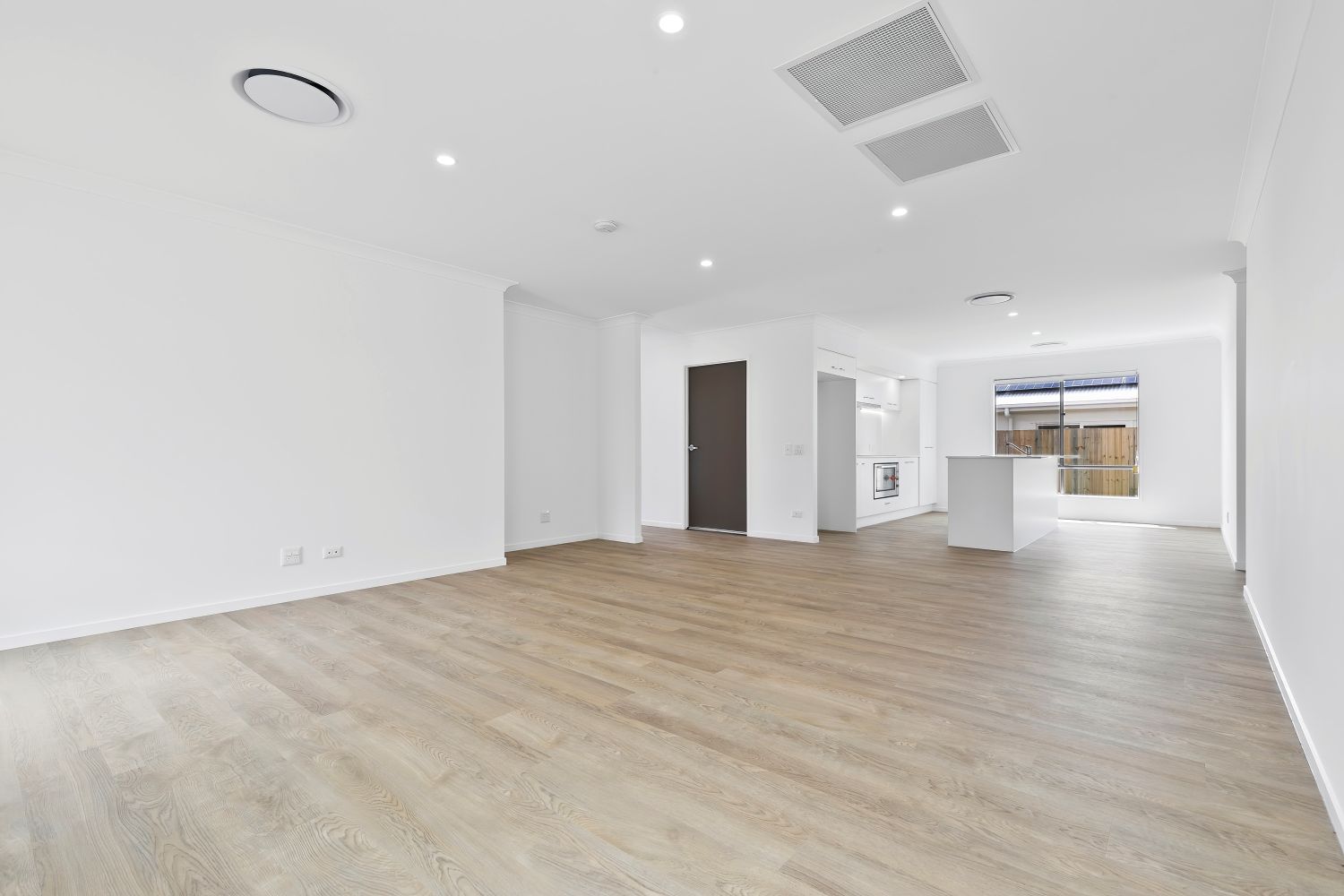TORQUAY, HERVEY BAY QLD – IMPROVED LIVEABILITY HOUSE — Home image 15