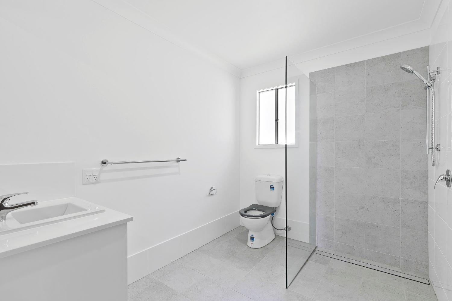TORQUAY, HERVEY BAY QLD – IMPROVED LIVEABILITY HOUSE — Home image 17